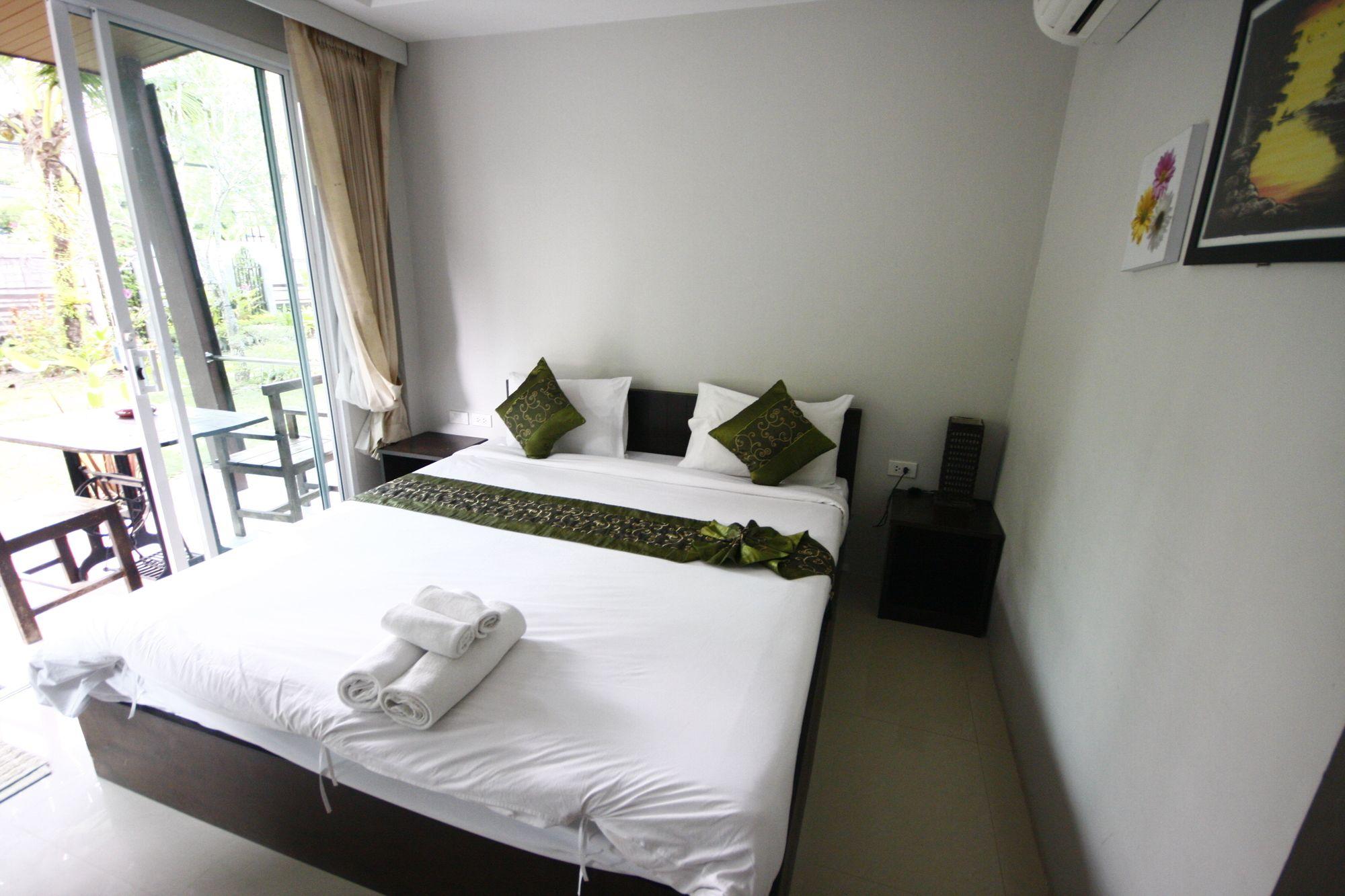 Naiyang Boutique Resort Nai Yang Beach Екстериор снимка