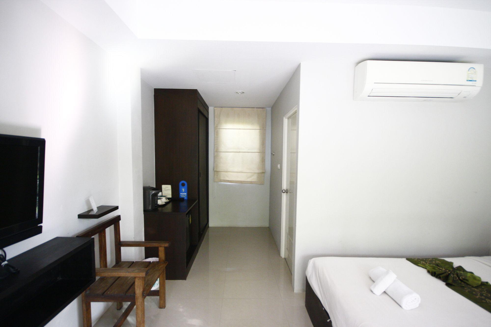 Naiyang Boutique Resort Nai Yang Beach Екстериор снимка